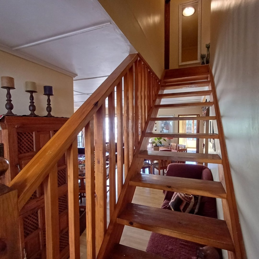 3 Bedroom Property for Sale in Denver Park Western Cape